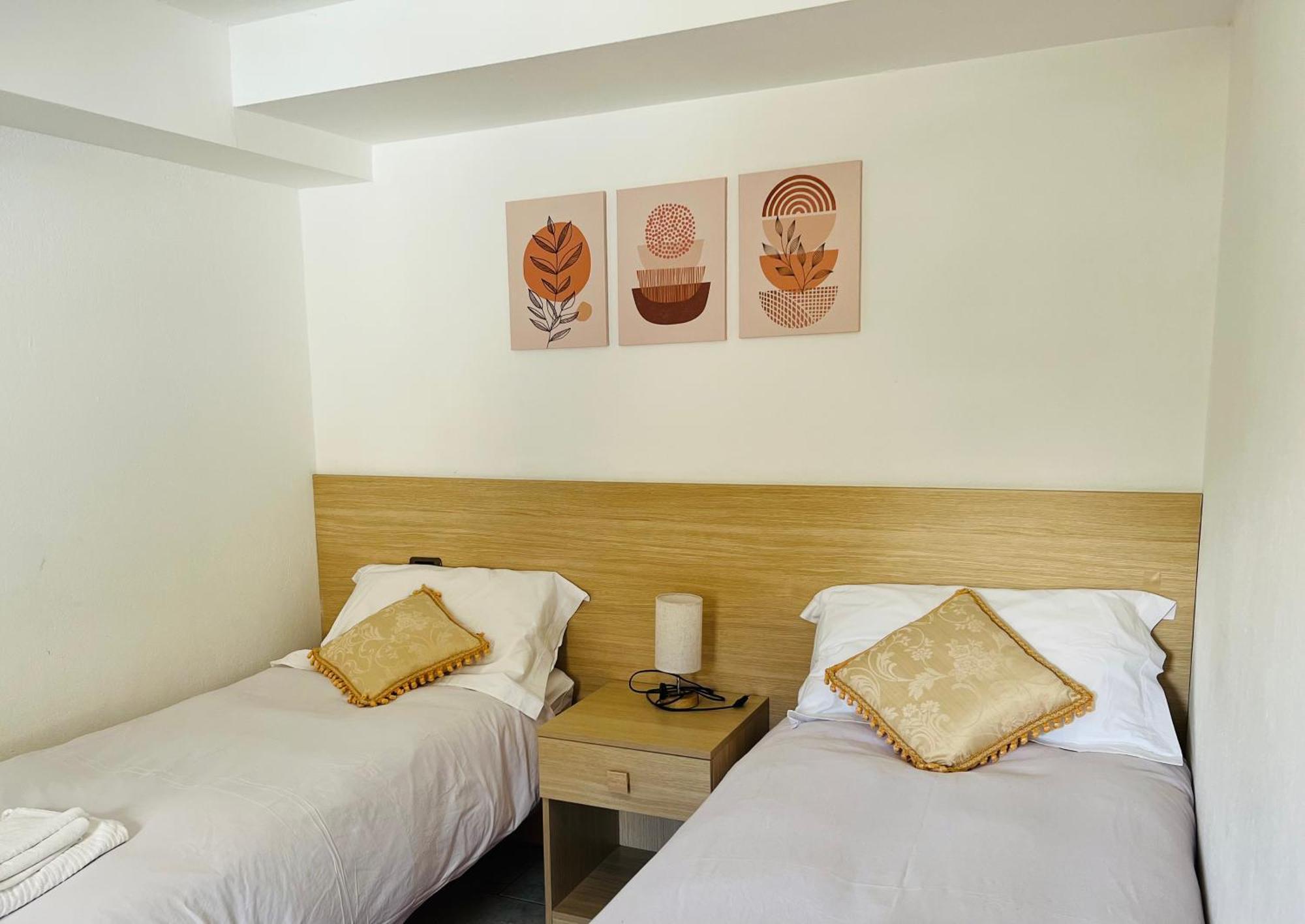 Affittacamere Buenavista Guest House Champoluc Habitación foto