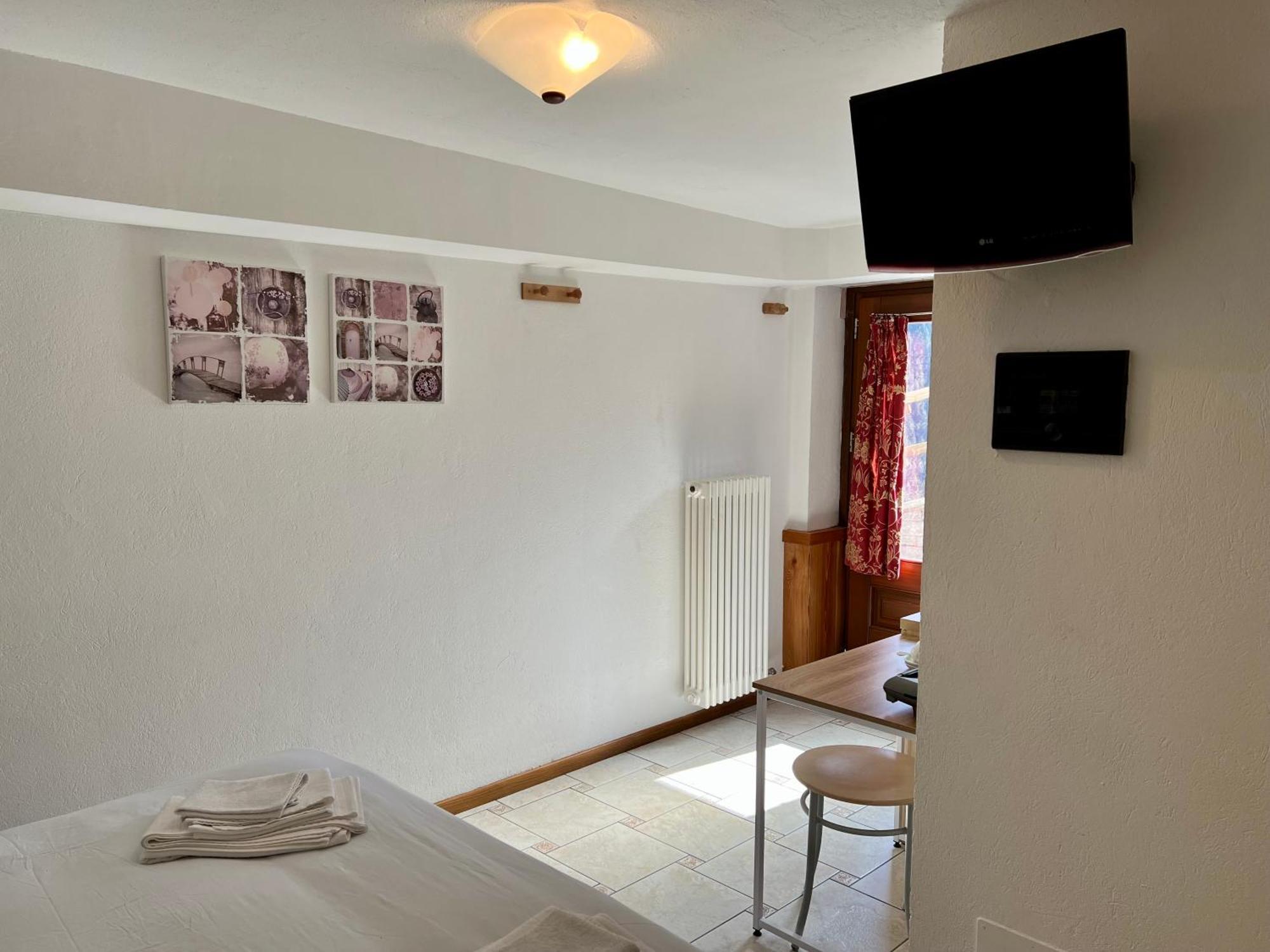 Affittacamere Buenavista Guest House Champoluc Exterior foto