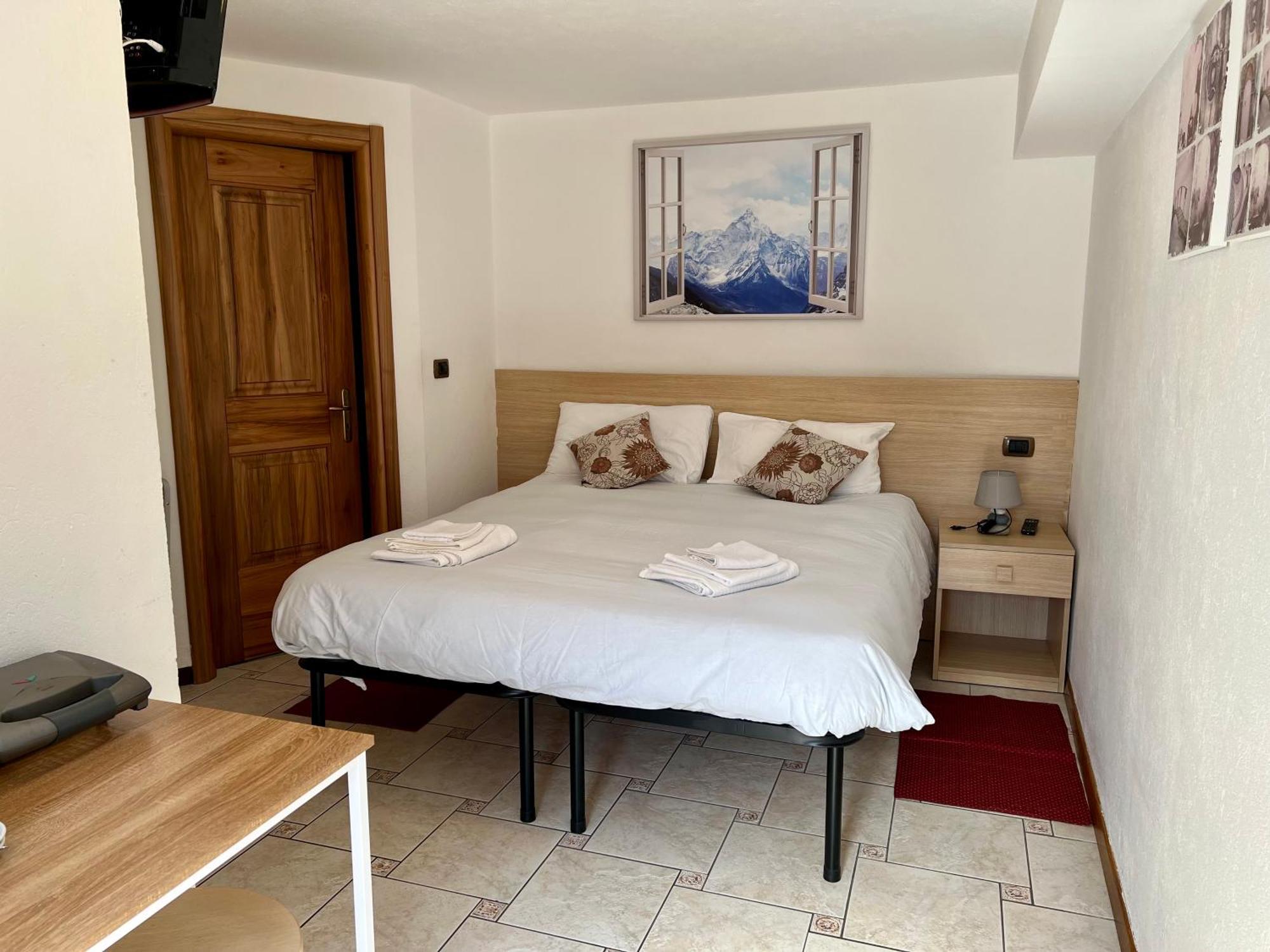 Affittacamere Buenavista Guest House Champoluc Exterior foto